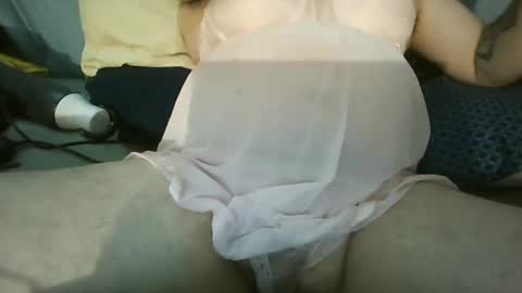 justcdshh online show from December 9, 2:24 am