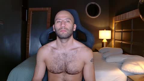 Justin online show from March 3, 10:28 am