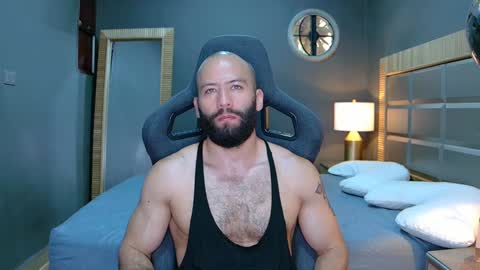 Justin online show from January 8, 4:00 pm