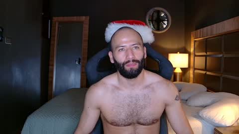 Justin online show from December 29, 10:25 pm