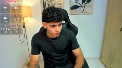 justin_payn14 online show from July 24, 2:58 pm