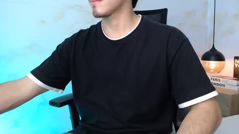 Justin online show from December 5, 8:50 pm