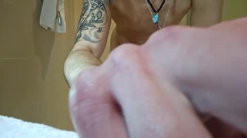 Justin online show from March 6, 2:51 am