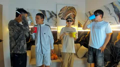 justingtime21 online show from May 13, 10:19 pm