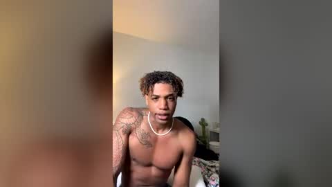 justinxdragun online show from July 16, 8:28 am