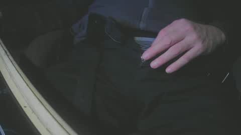 Justme39057 online show from February 17, 9:21 pm