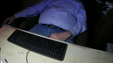 Justme39057 online show from September 28, 8:40 pm