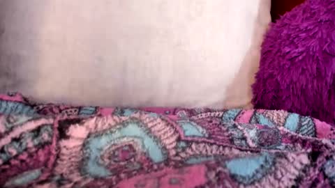 Katt your neighborg online show from May 11, 4:26 pm