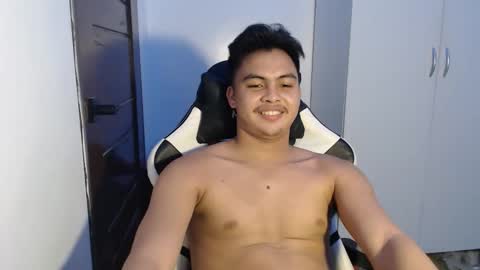 dwayne online show from November 4, 6:42 pm