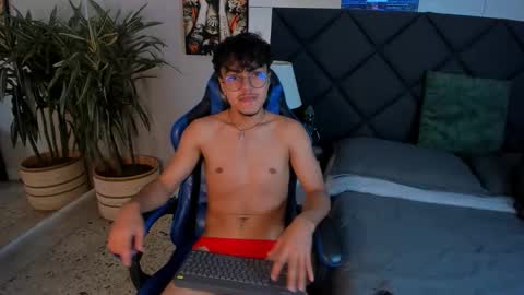 kai_storn online show from February 21, 11:57 am