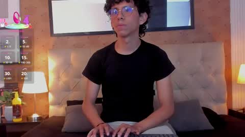 kai online show from April 21, 3:13 am