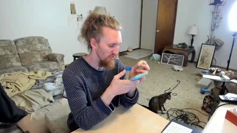 Kaiku77 online show from September 10, 12:33 am