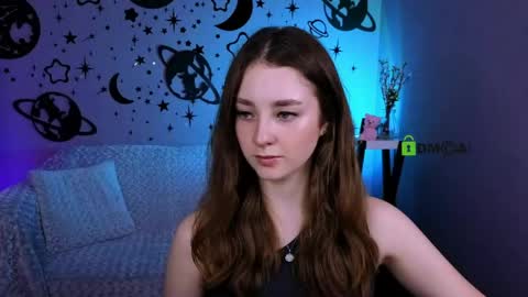 Kaisy online show from May 13, 9:19 am