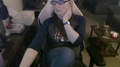 Camprincess331 online show from April 22, 1:24 am