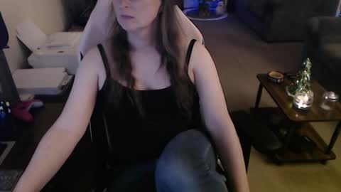 Camprincess331 online show from December 3, 3:18 am