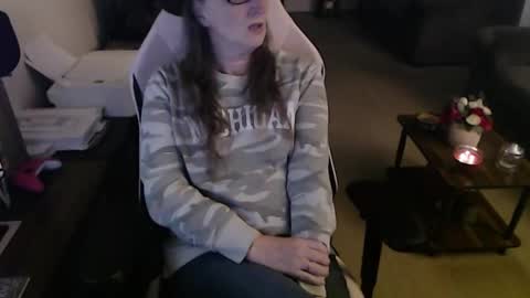 Camprincess331 online show from February 1, 2:08 am