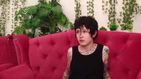 kaitonyan online show from April 18, 7:51 pm