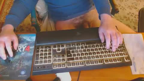 Leon online show from February 2, 3:49 pm