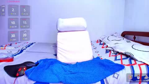 Thomas online show from October 30, 11:49 pm