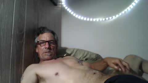 kalifornia91666 online show from March 7, 9:48 pm