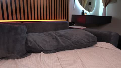 Please call me Kalisa online show from November 26, 11:01 pm