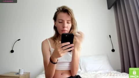 Kalisee  online show from January 10, 6:52 am