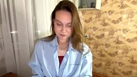 Kallie online show from December 18, 2:45 pm