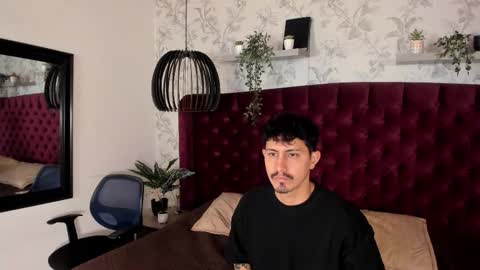 jhon online show from February 13, 12:08 pm