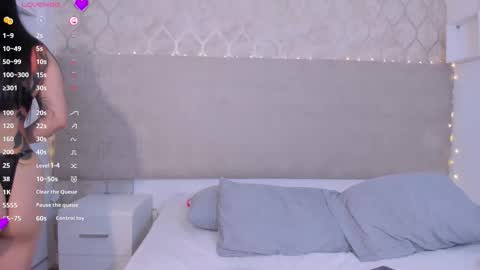 Kamila Betancourt online show from January 19, 12:48 pm