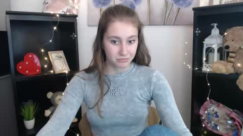 kamilla_love_ online show from October 3, 12:57 pm