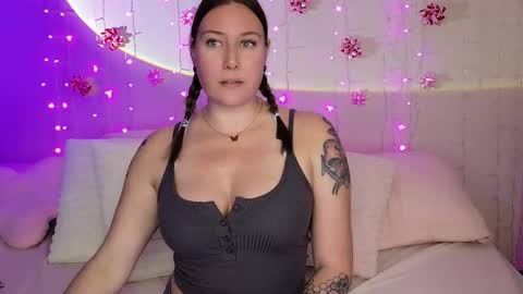 kamrynmarie69 online show from December 21, 3:02 am