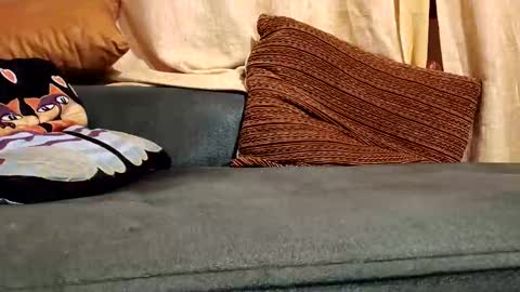 kamsi7311 online show from September 12, 2:35 am