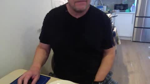 Cam with Me Vixens DM me online show from April 13, 4:00 pm