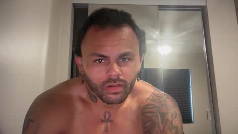 kaptanhook9 online show from April 19, 10:45 pm