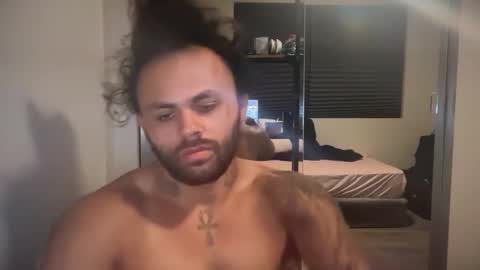 kaptanhook9 online show from April 4, 9:05 am