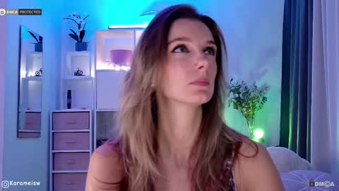 Julia online show from December 15, 12:06 am