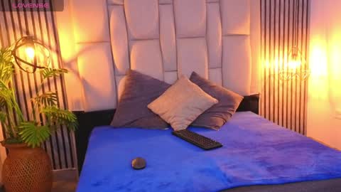 karamoss online show from April 4, 6:48 pm