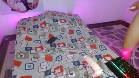 kari online show from December 17, 2:46 pm