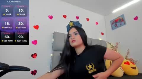 Karin    online show from April 18, 2:46 am