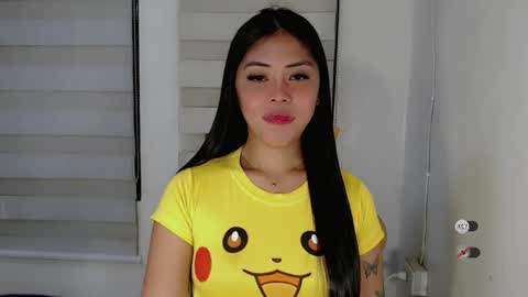 Snapshot of karina_fuckdoll chatting on October 28, 1:23 pm I AM BELLE online show from October 28, 1:23 pm