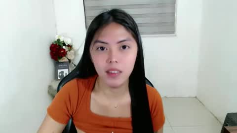 Snapshot of karina_fuckdoll chatting on September 26, 5:32 pm I AM BELLE online show from September 26, 5:32 pm