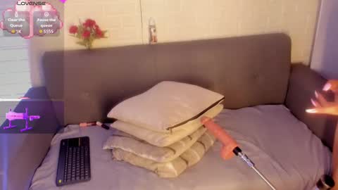 Snapshot of karina_gomez_18 chatting on September 13, 11:56 am Kari online show from September 13, 11:56 am