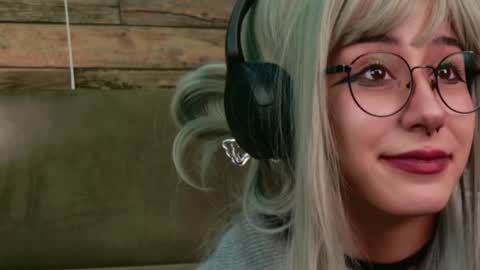 Karina Hayes online show from December 28, 10:13 pm