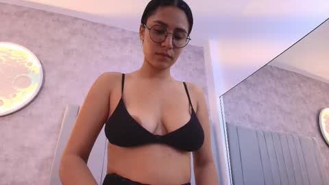 Karla online show from February 25, 7:39 pm