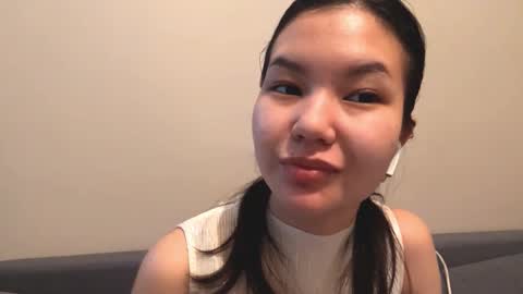 Emily online show from March 9, 2:54 pm