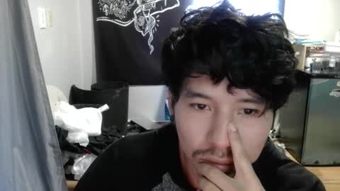 karloscm4 online show from March 7, 7:27 pm