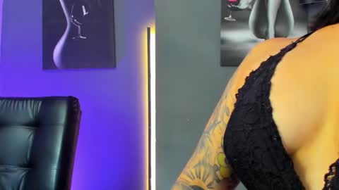   online show from July 10, 5:28 pm