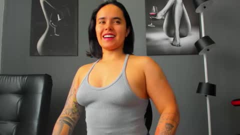   online show from October 27, 4:18 pm