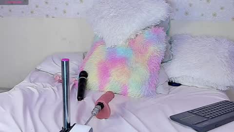 Karol online show from February 1, 7:02 pm