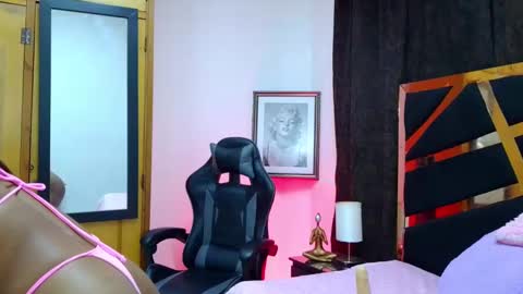 karol online show from March 9, 7:01 am